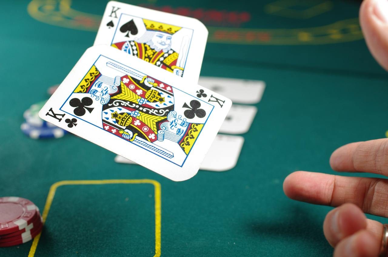 Estratégias Eficazes de Poker